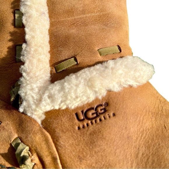 UGG Elijo Chestnut Leather & Shearling Boots — SZ 8 EXCELLENT CONDITION‎ - Picture 9 of 12